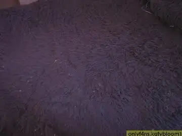 Chaturbate Live Sex of katybloom_