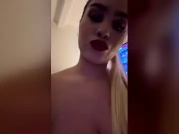 Chaturbate Nude Webcam of scarleth_baby