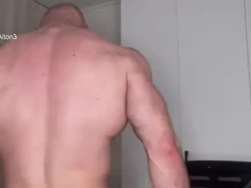 Chaturbate Best live sex cam show of wlademarbergs