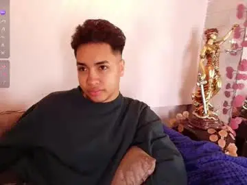 Chaturbate Free Porn Cam of aleclightwood_dim