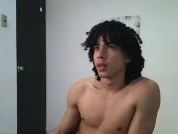 Chaturbate Sex Cam of jash_7