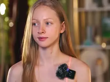 Chaturbate Live Sex of mia_vebes