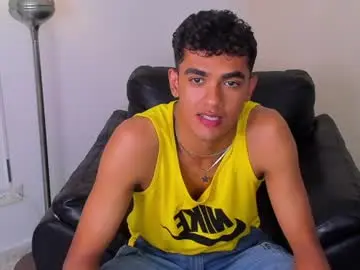 Chaturbate Free Live Porn of alejandro_williams