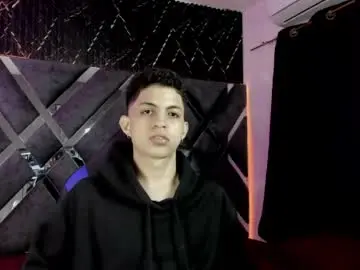 Chaturbate Nude Webcam of cameron_lux4