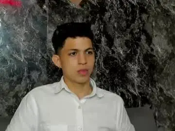 Chaturbate Best live sex cam show of cameron_lux4