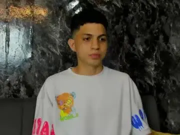 Chaturbate Free Porn Cam of cameron_lux4