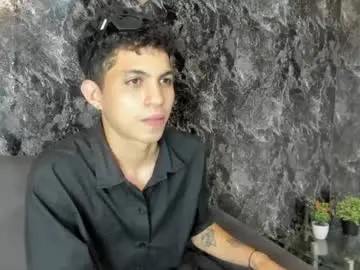 Chaturbate Live Sex of cameron_lux4