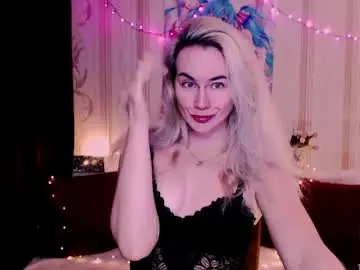 Chaturbate Sex Cam of carinfox