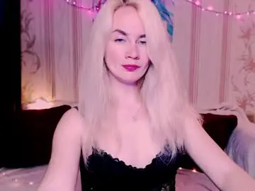 Chaturbate Adult Video Chat of carinfox