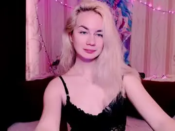Chaturbate Best live sex cam show of carinfox