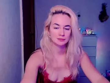 Chaturbate Best live sex cam show of carinfox