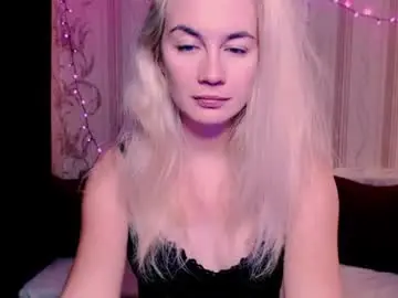 Chaturbate Adult Video Chat of carinfox