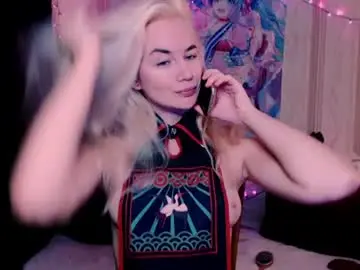 Chaturbate Best live sex cam show of carinfox