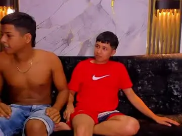 Chaturbate Live Porn of cute_boys18