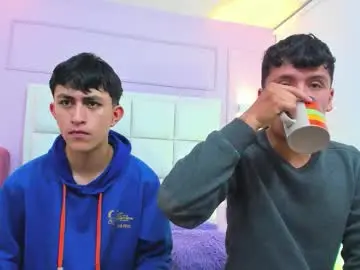 Chaturbate Adult Video Chat of hoot_booys_