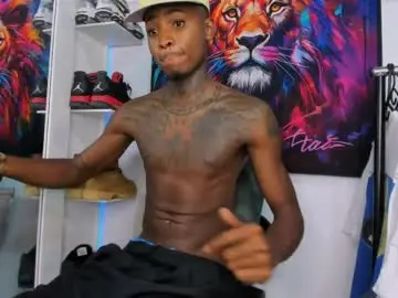 Chaturbate Live Sex of _pantera_09