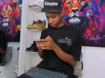 Chaturbate Live Sex Cam of _pantera_09
