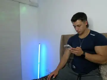 Chaturbate Best live sex cam show of dilan_coy