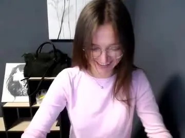 Chaturbate Watch Live Sex Cams of shining_pearl