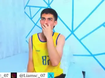 Chaturbate Adult Video Chat of liam_scott77