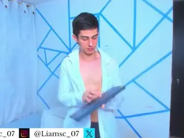 Chaturbate Live Porn of liam_scott77