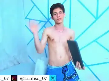 Chaturbate Nude Webcam of liam_scott77