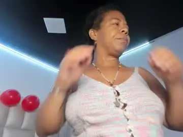 Chaturbate Free Porn Cam of lulu_js_