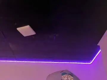Chaturbate Live Porn of lulu_js_