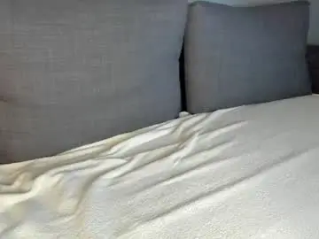 Chaturbate Adult Video Chat of lustfulcurvylady