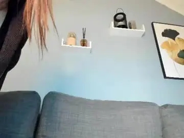 Chaturbate Nude Webcam of lustfulcurvylady