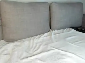 Chaturbate Nude Webcam of lustfulcurvylady