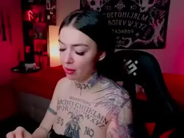 Chaturbate Watch Live Sex Cams of magic_alie