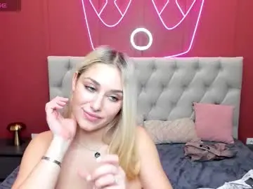 Chaturbate Adult Webcam of mila_stunning