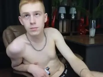 Chaturbate Adult Webcams of tommy_crash