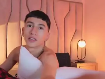 Chaturbate Sex Cam of lian_cameron