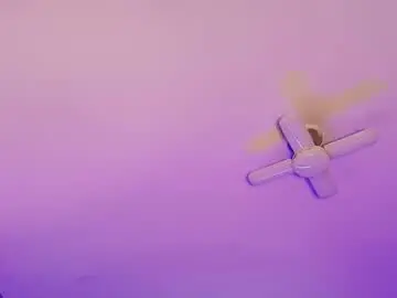 Chaturbate Live Sex of pixy_20