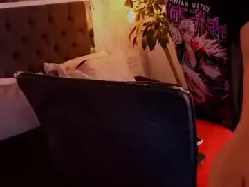 Chaturbate Best live sex cam show of pixy_20
