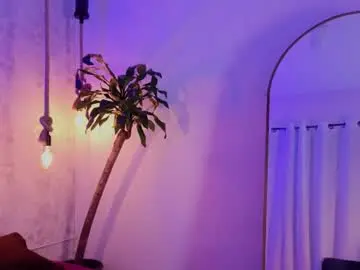 Chaturbate Free Porn Cam of pixy_20