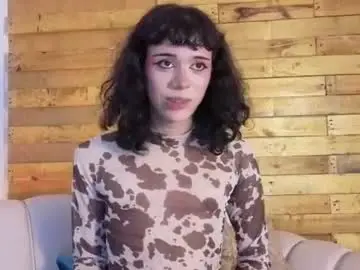 Chaturbate Live Sex Cam of pixy_20