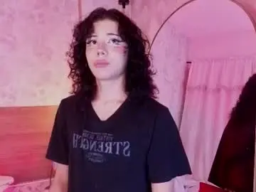 Chaturbate Best live sex cam show of pixy_20
