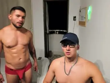 Chaturbate Adult Webcam of travis_bakerr