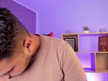 Chaturbate Free Live Porn of axel_grey_