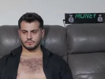 Chaturbate Live Sex Cam of crazydom1
