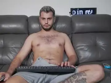 Chaturbate Adult Webcams of crazydom1