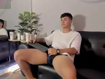 Chaturbate Adult Webcam of cristopher_strong