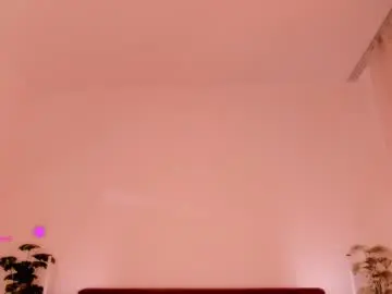 Chaturbate Best live sex cam show of laramiaa