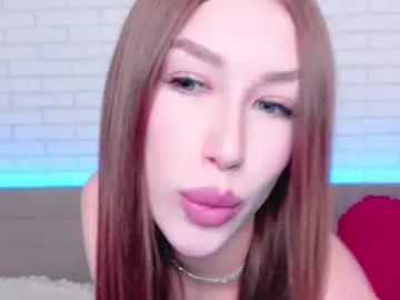 Chaturbate Live Sex Cam of mynovabliss