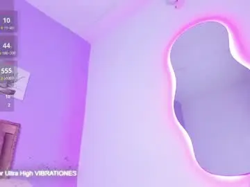 Chaturbate Live Sex of alaiasexygirl