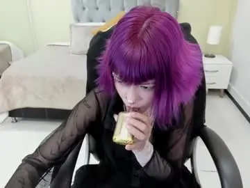 Chaturbate Live Porn of bela_craxkerr