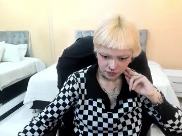 Chaturbate Live Sex of bela_craxkerr
